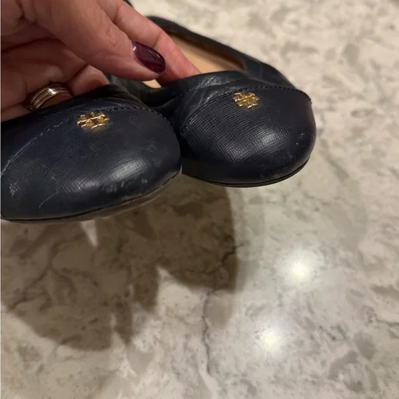Tory Burch Ballet Flats – Navy Leather with Gold Logo – Fair/Good Condition - Picture 2 of 4
